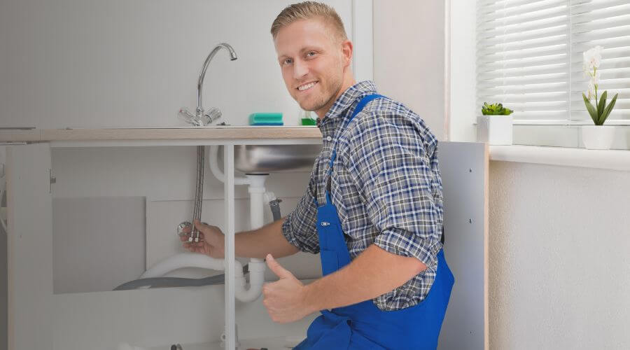 Expert burst pipe repair services in Susan, VA